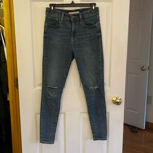 Levi 720 High Rise Super Skinny